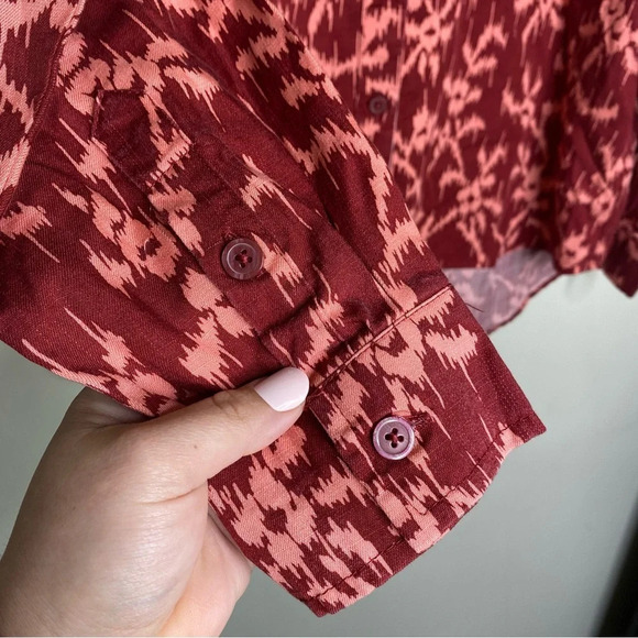 ✨NWT Target Knox Rose Burgundy Hibiscus Print Button Front Shirt Size XL - Picture 7 of 12